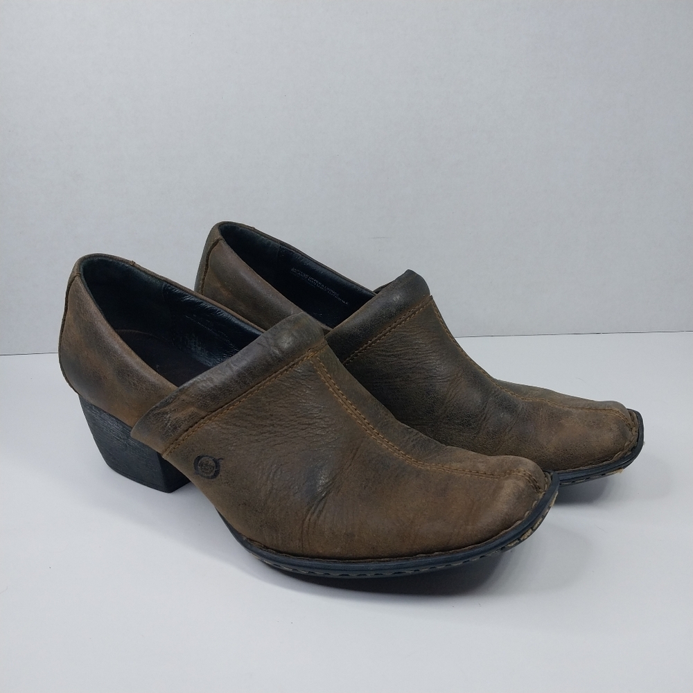 Born Kinney Women's Size 8 Western Style Brown Leather Slip on Square Toe Shoes